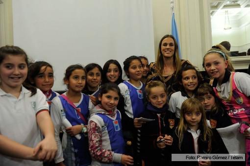 rebecchi con nenas 2016